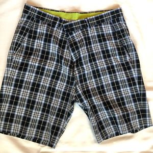 Men’s black plaid golf shorts, sz 36